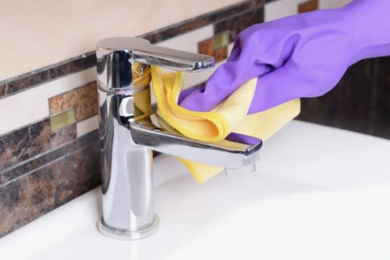 Как ухаживать за хромированной и матовой сантехникой, чтобы она дольше выглядела новой