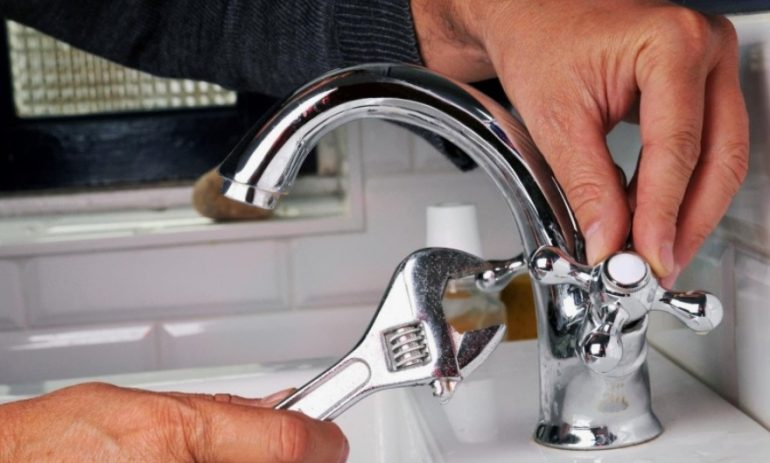 Пять ошибок при покупке смесителя, которые приводят к протечкам и лишним расходам